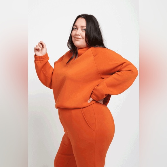 NWT Lezé the Label Athena Sweater (Size M) - Picture 2 of 13